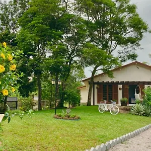 Casa de Férias Seu Refugio Rural Piscina Privativa E Natureza, Tubarão